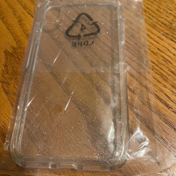 Otterbox iPhone X/XS Shimmer Case - Picture 4 of 6